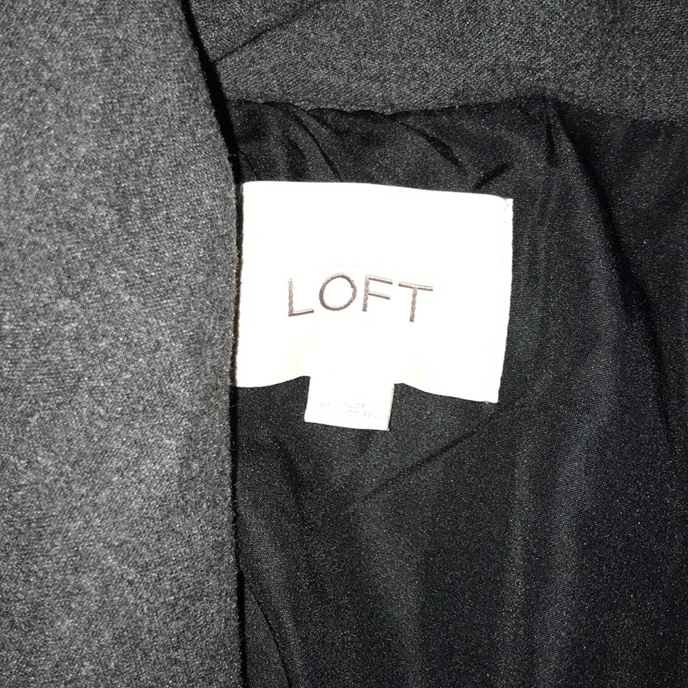 Loft Size Medium Gray Puffy Jacket - image 4